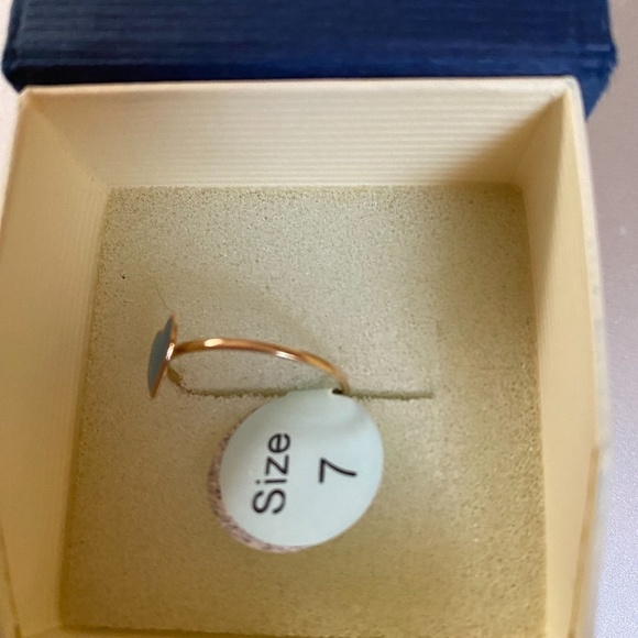 NWT ITALIAN RING 14K SOLID YELLOW GOLD SIZE 7 WITH HEART BLUE. - Picture 2 of 4